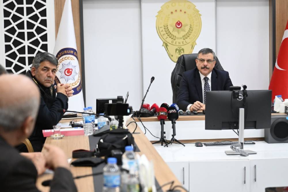 Erzurum’da aralık ayı asayiş ve güvenlik toplantısı yapıldı