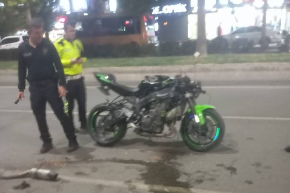 Batman’da motosiklet yayaya çarptı: 2 ağır yaralı