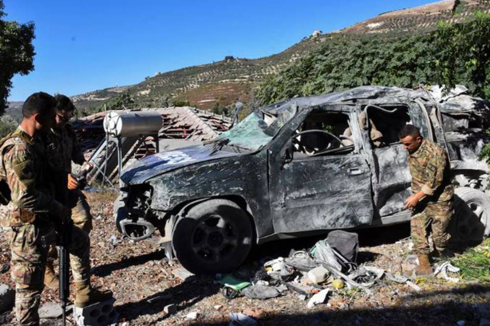 L&uuml;bnan'da basın aracı hedef alındı: 3 gazeteci katledildi