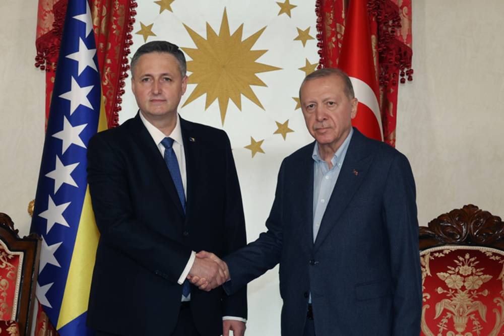 Cumhurbaşkanı Erdoğan, Be&ccedil;irovi&ccedil; ile g&ouml;r&uuml;şt&uuml;